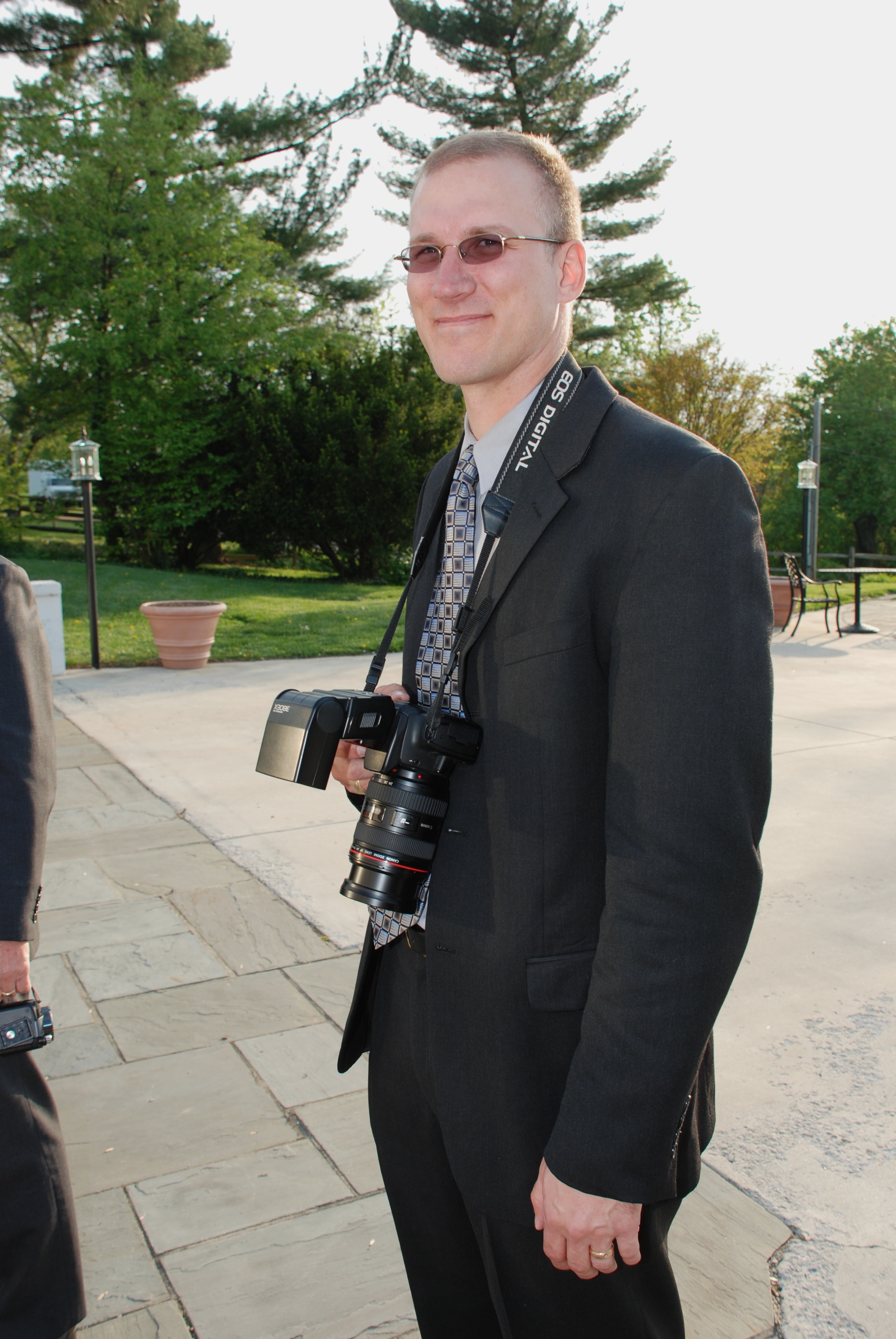 2010-04-23-186 Lindsay-Andrew Wedding.jpg